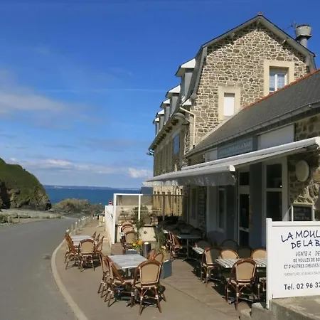 Appart Les Mouettes-Face A La Mer Et Au Sentier Des Douaniers Planguenoual Exterior photo